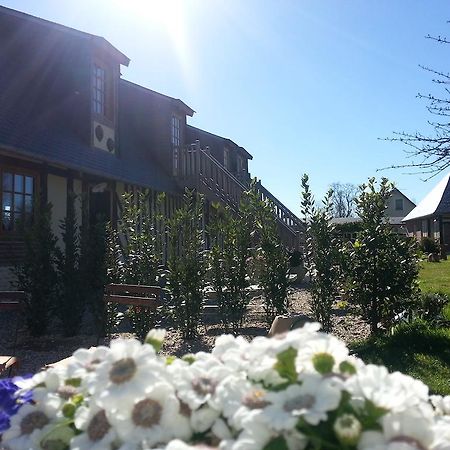 B&B - Le Clos Aux Masques Saint-Pierre-Azif Buitenkant foto