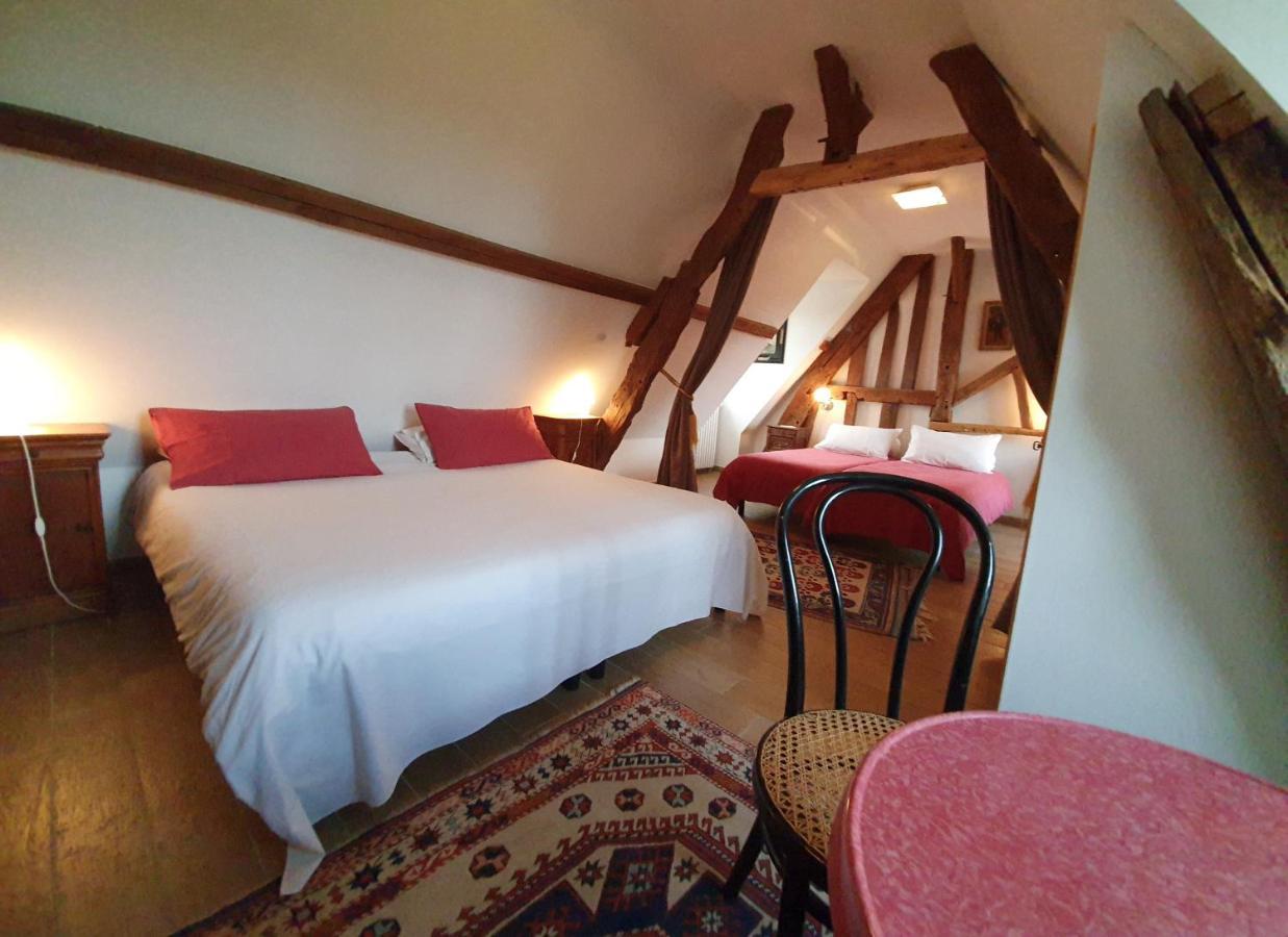 B&B - Le Clos Aux Masques Saint-Pierre-Azif Buitenkant foto