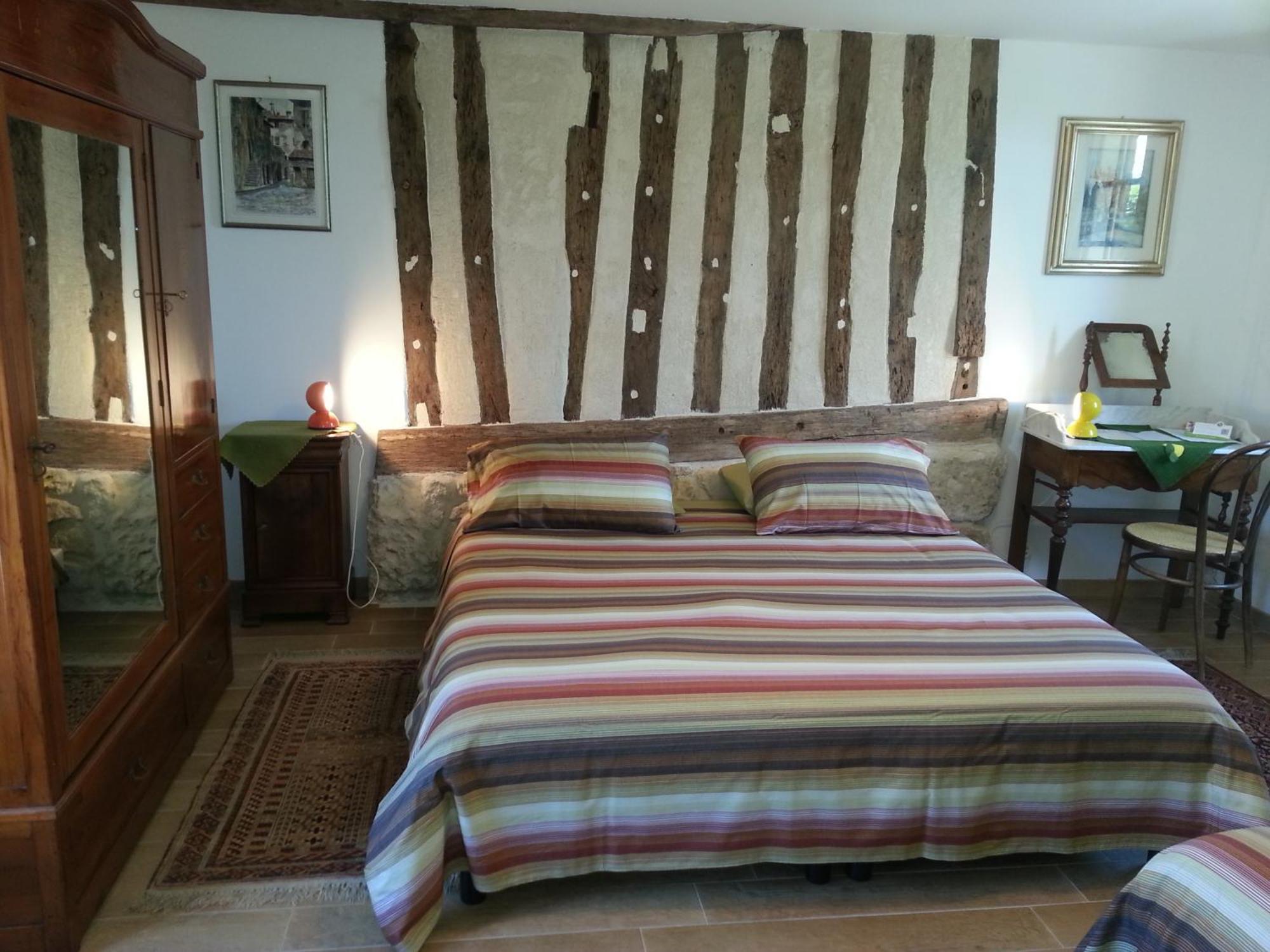 B&B - Le Clos Aux Masques Saint-Pierre-Azif Kamer foto
